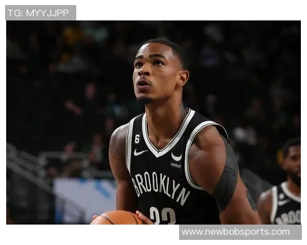 克拉克斯顿单赛季两次三双成篮网新星继承者紧随KD哈登之后 克拉克斯顿单赛季两次三双成篮网新星继承者紧随KD哈登之后