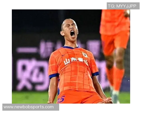 半场战报浙江与泰山战成平局瓦科制造点球却错失机会黄政宇与卡列洛各入一球