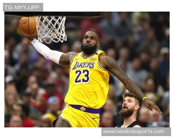 詹姆斯模仿决定1宣布退役是否过于哗众取宠显得不够体面