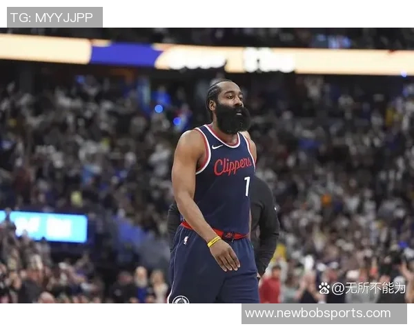 哈登状态起伏不定昨日三分十中今日八投全失全场仅得19分6助攻